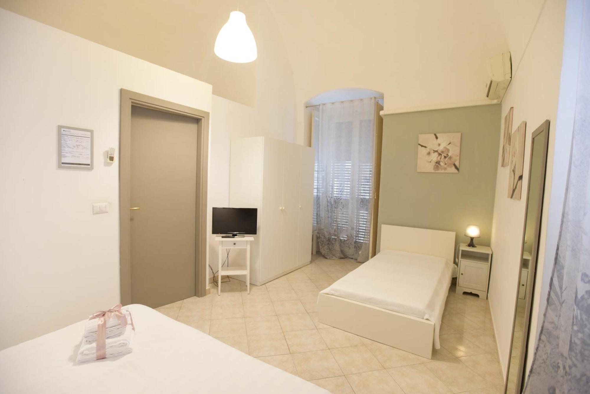 Cittadella28 Like At Home Trani Exterior photo