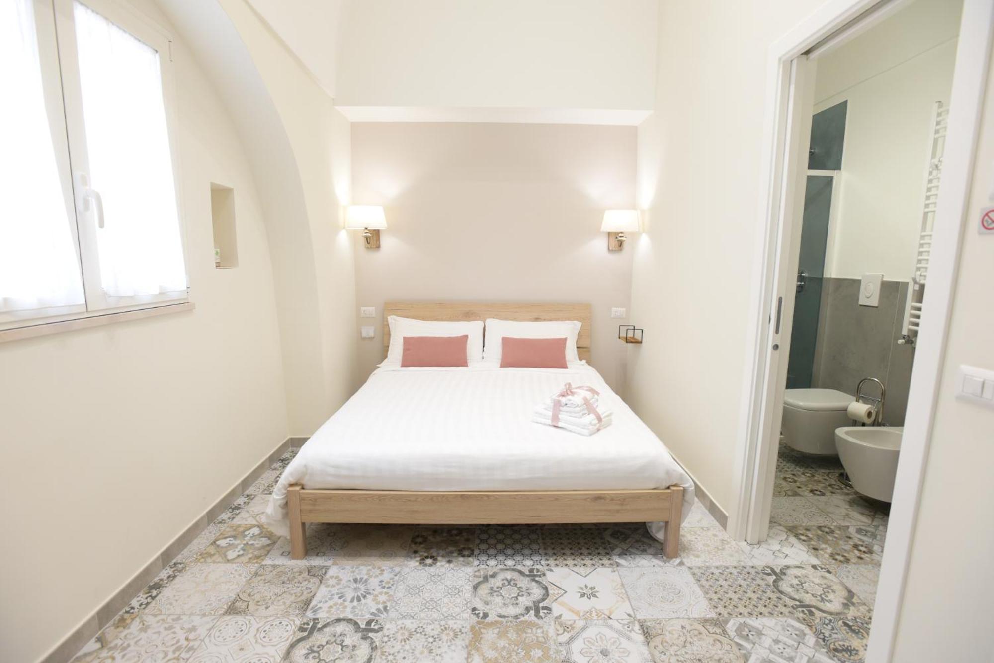Cittadella28 Like At Home Trani Exterior photo